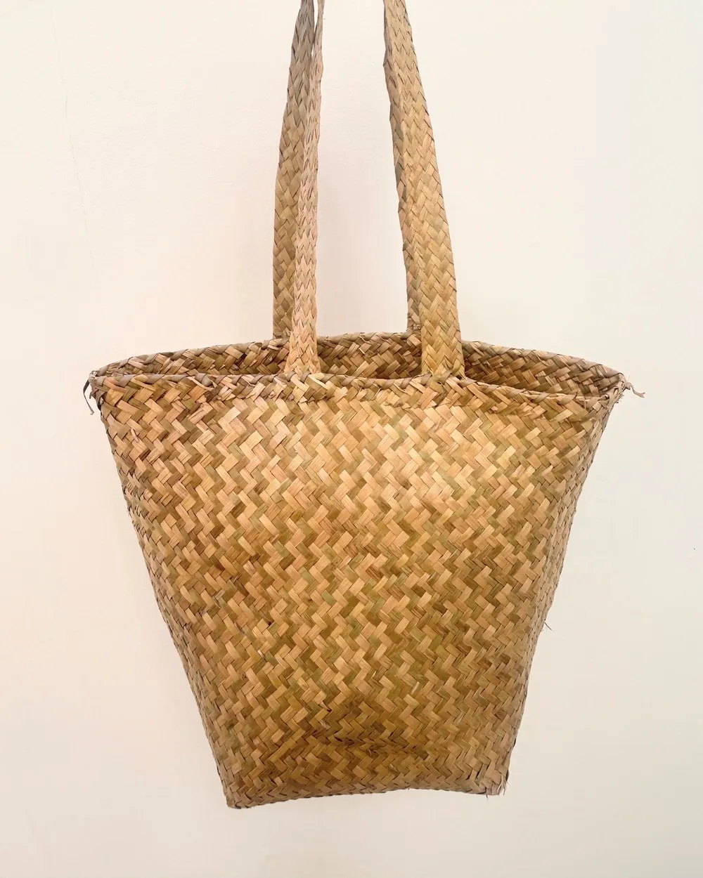 Hand woven farmers market bag, full view